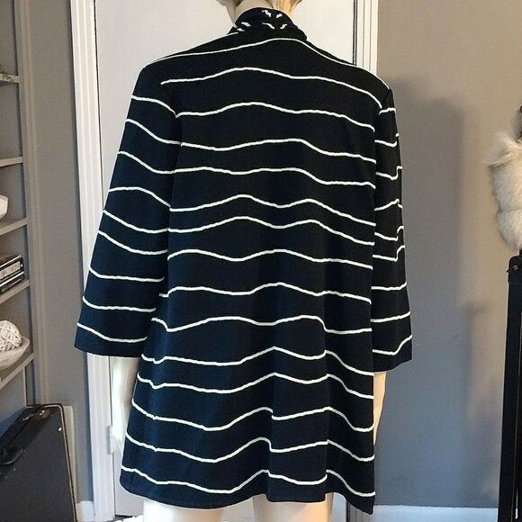 Ming Wang Women's Size Medium Snap Button Lime Green Striped Cardigan Wrap Top - Picture 2 of 16